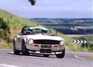 Jon Williams' TR6 rises over Wickams Hill in Classic Adelaide 2003. 5 Minutes after this image was shot - the rally was over.........